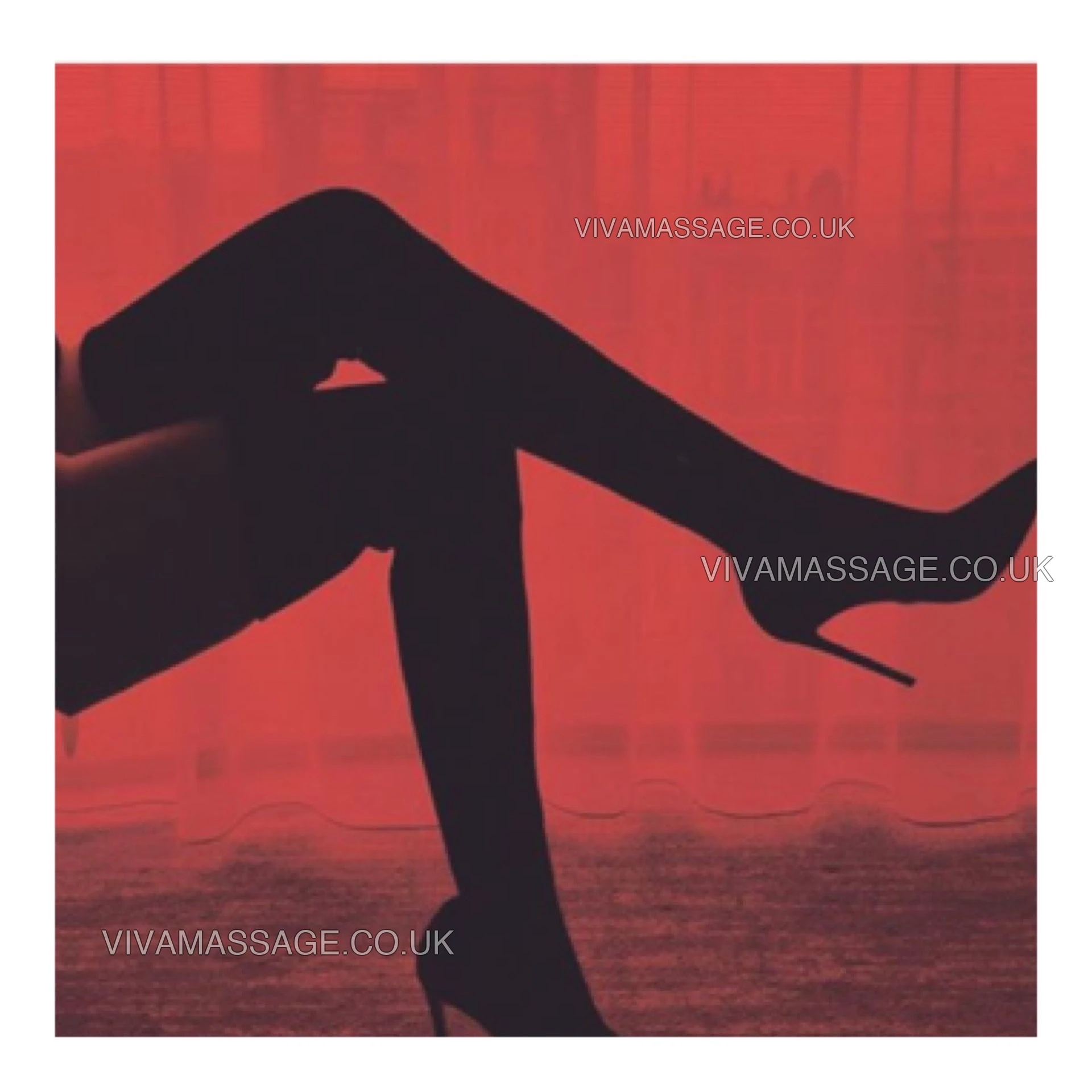 Photo 3 of Saskia Jones