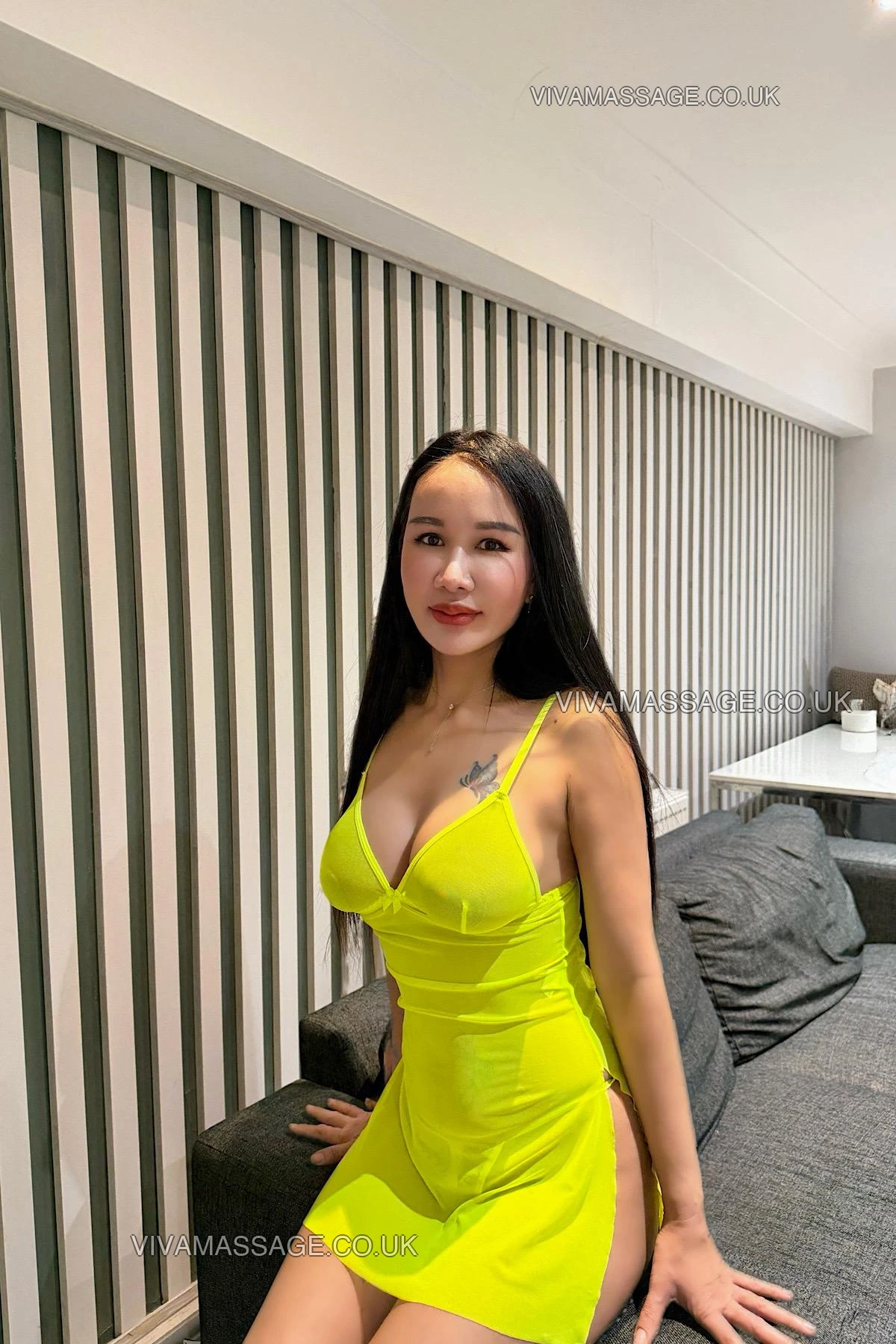 Photo 2 of YadaThai33