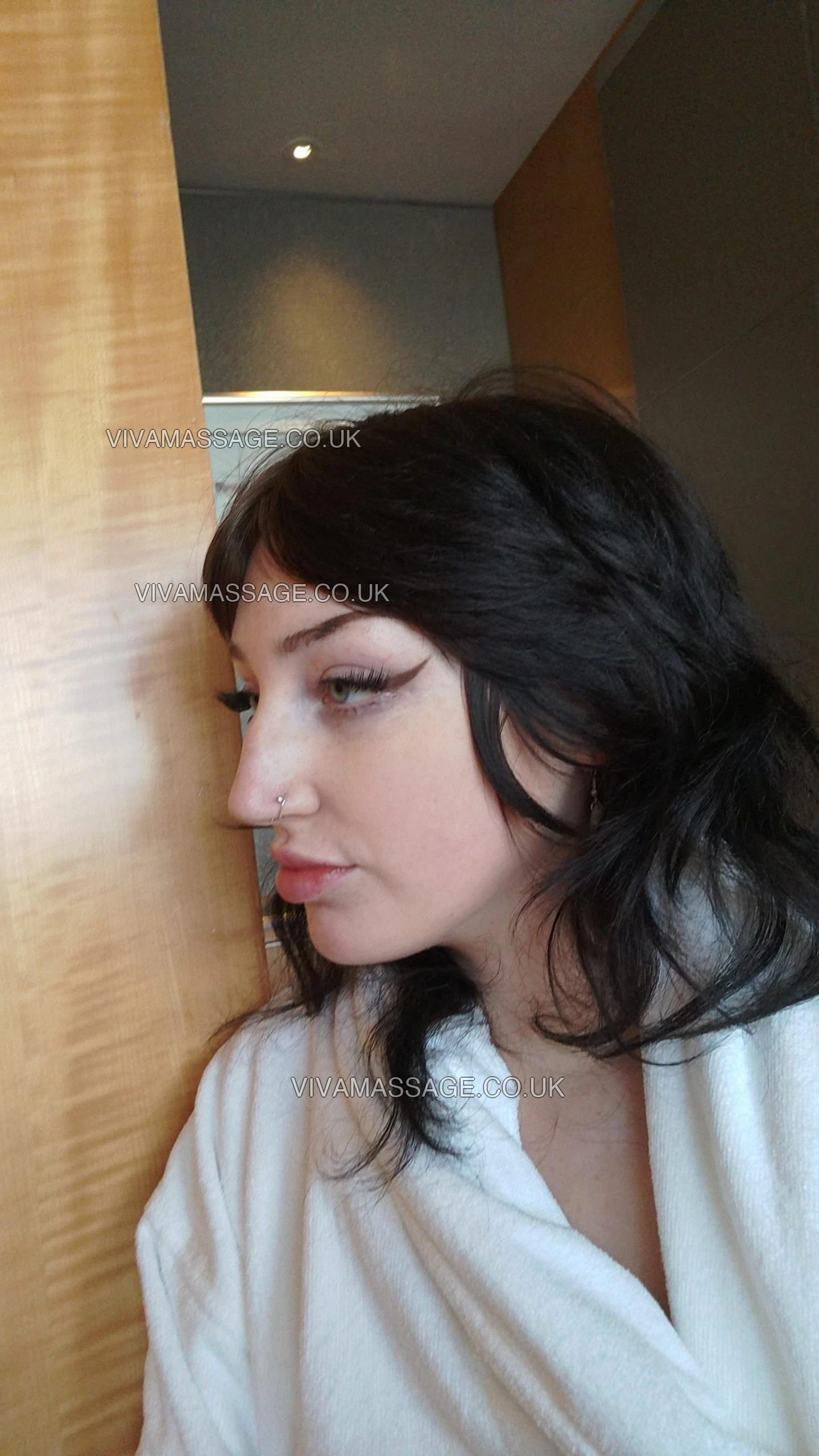 Photo 5 of Miss Mona