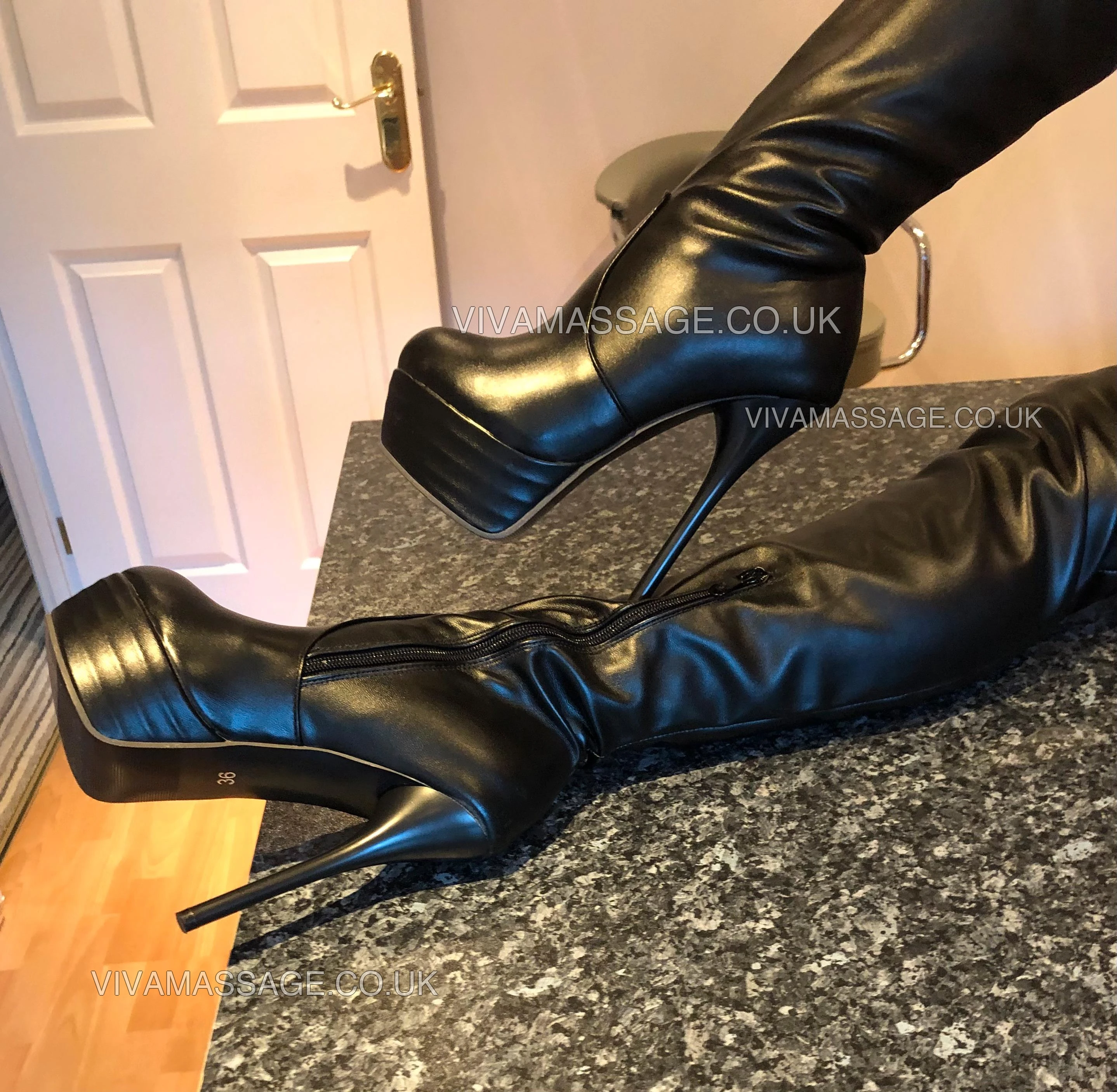 Photo 8 of BRITISH RUBY X