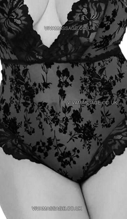 Photo 35 of TillyTaylor