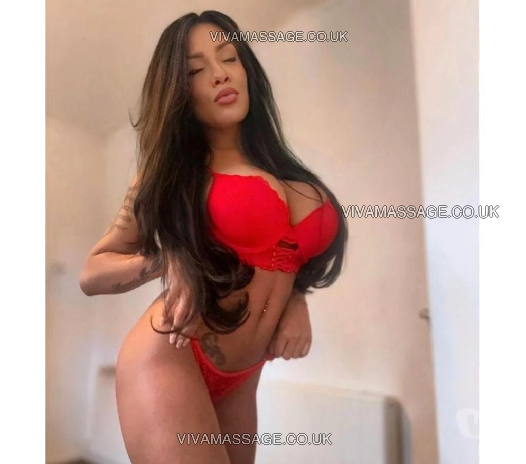 Photo 6 of Nicole Brunette