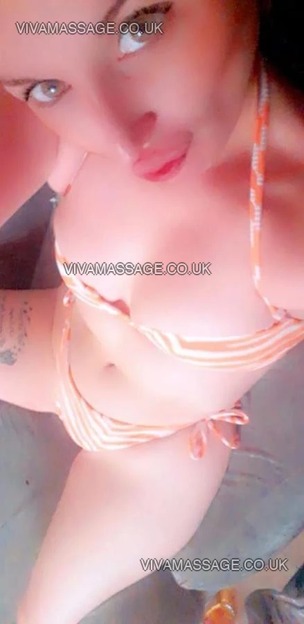 Photo 10 of English Becky