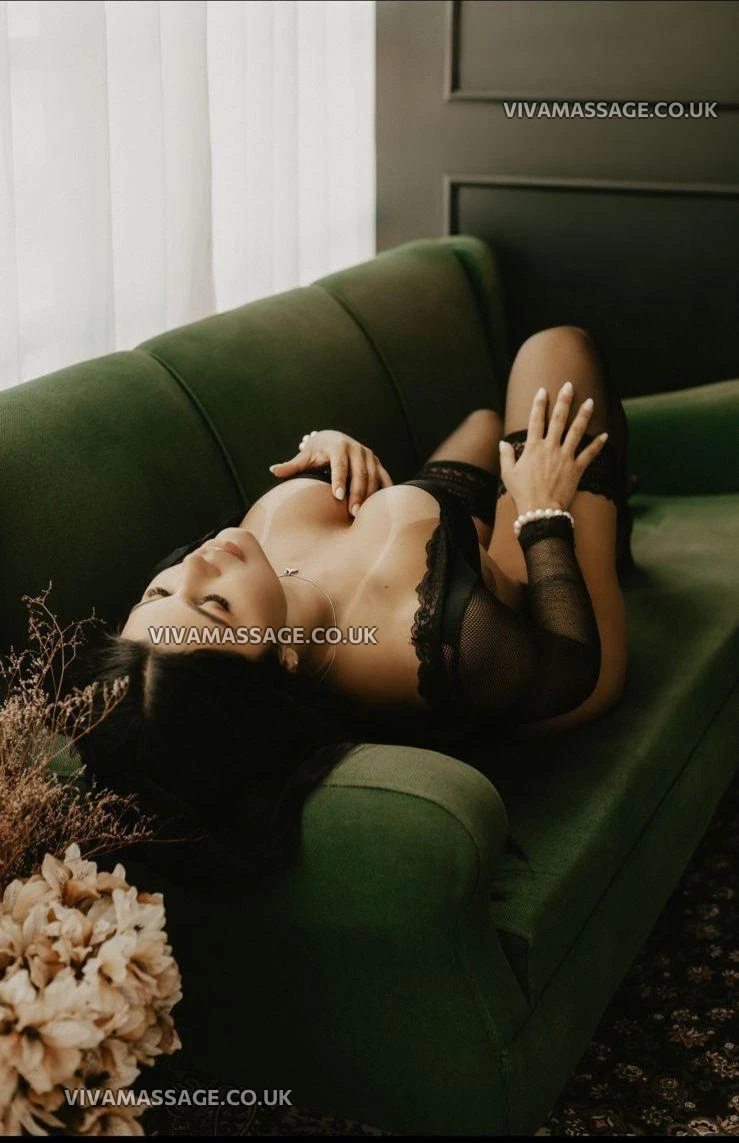 Photo 28 of SWEET_MEL