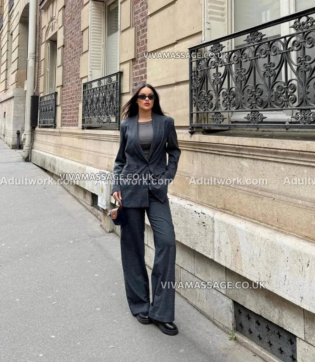 Photo 10 of Camila Luxury