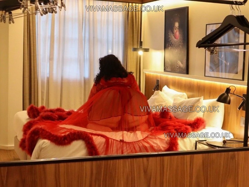 Photo 39 of VioletBBW