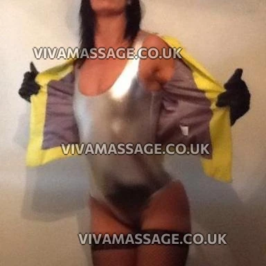 Photo 6 of MadameMeave 