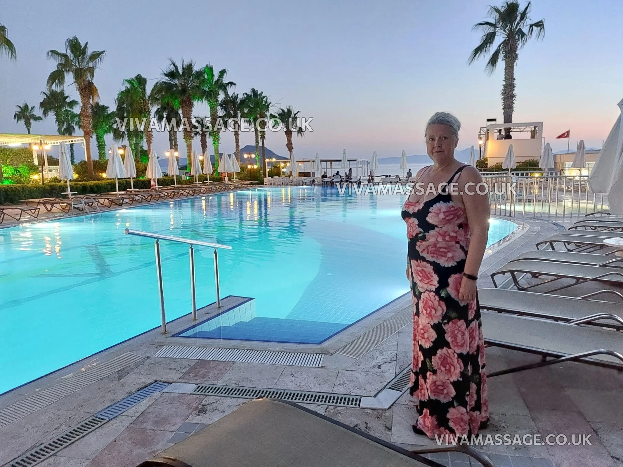 Photo 13 of Dee_Licious