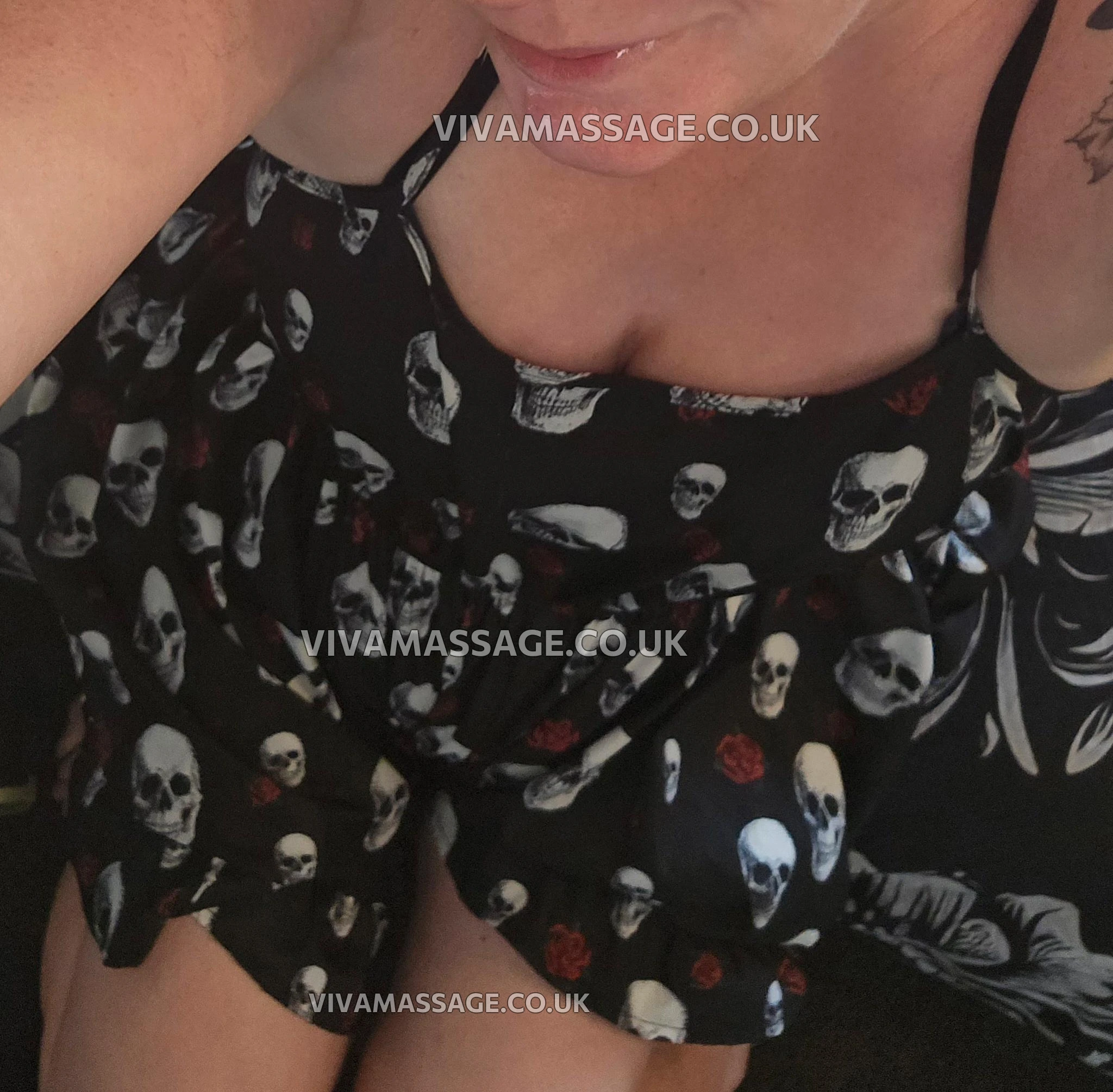 Photo 15 of HotAyrshirelass01