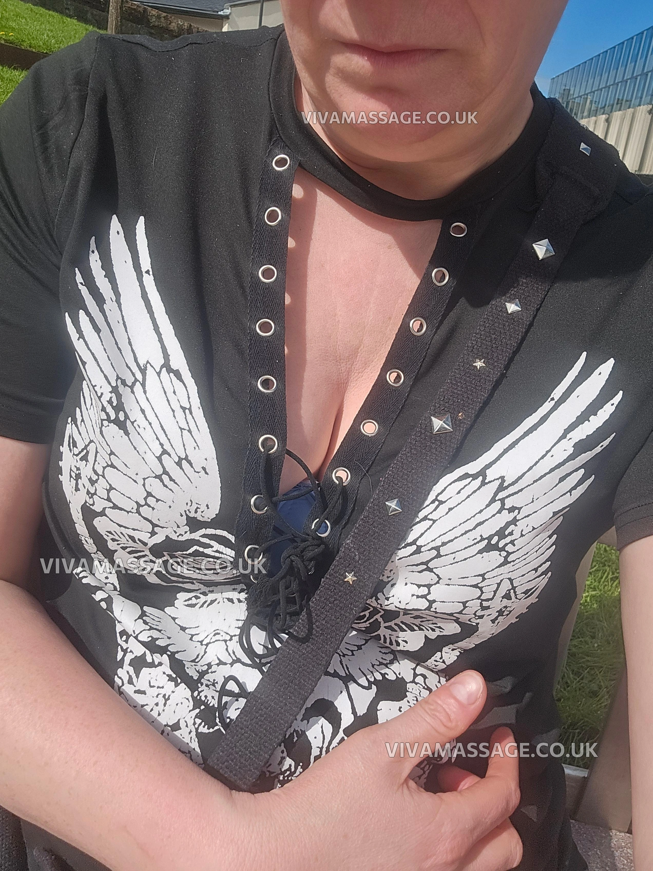 Photo 31 of HotAyrshirelass01