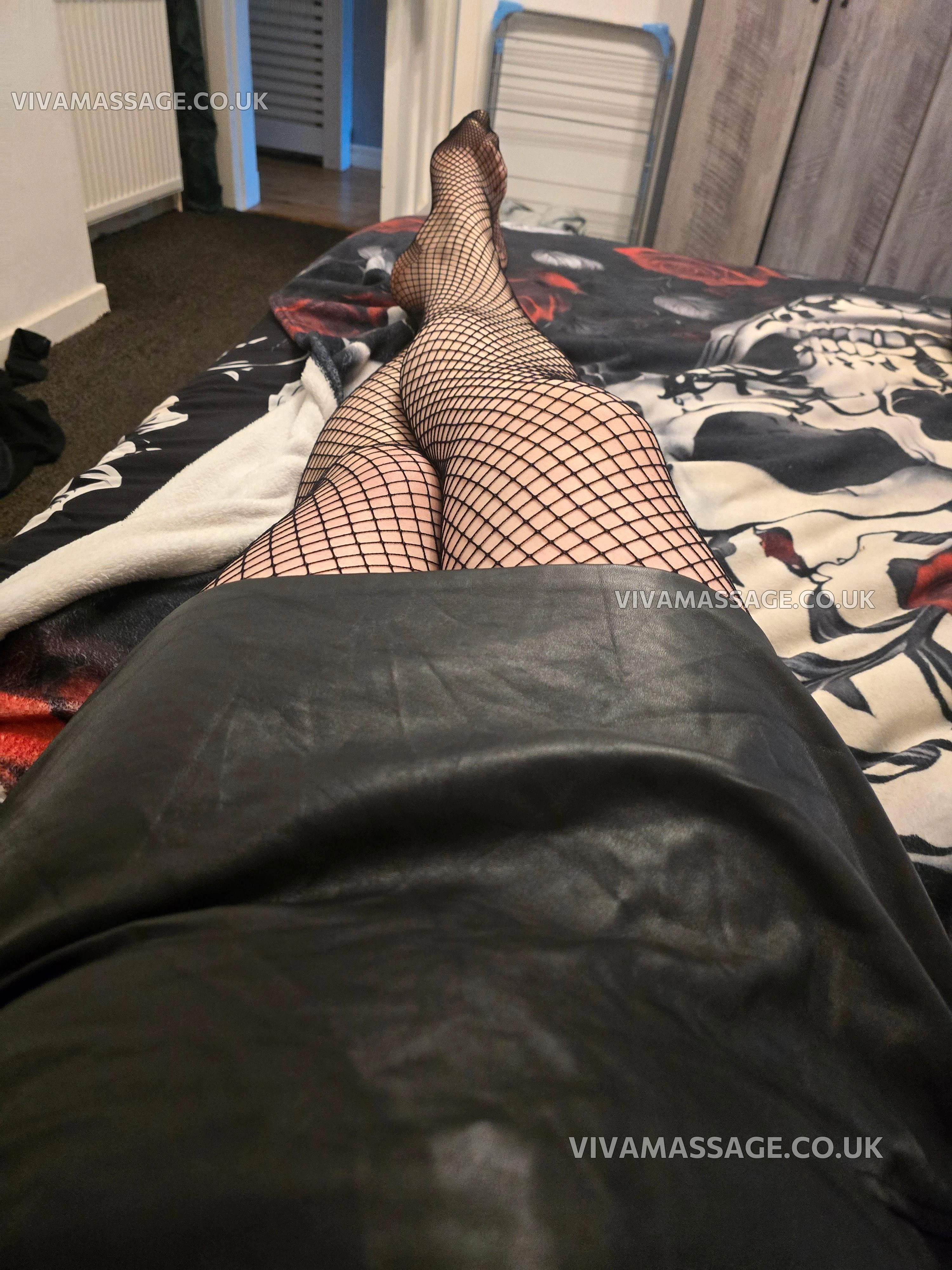 Photo 47 of HotAyrshirelass01