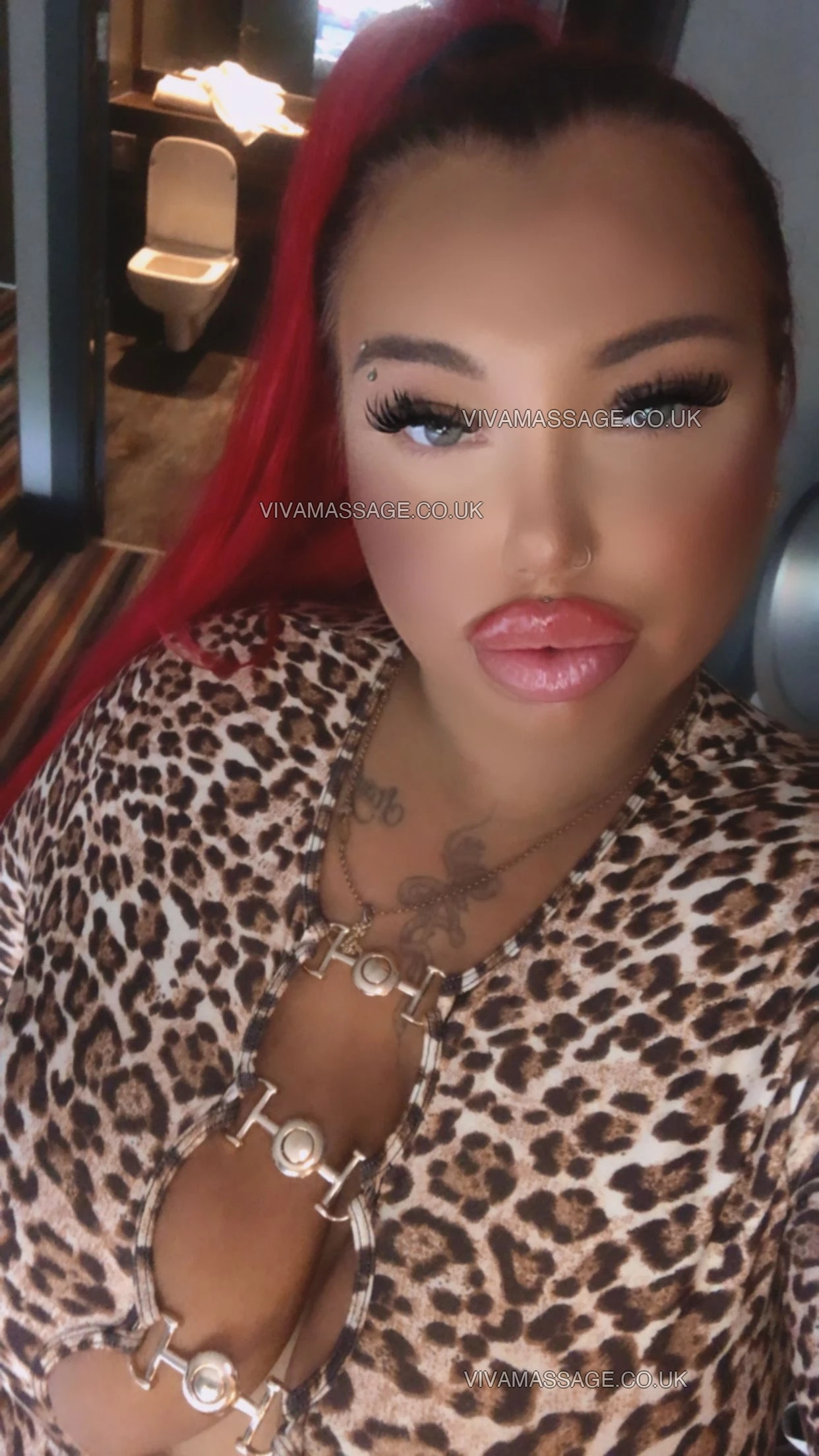 Photo 3 of Holly1471