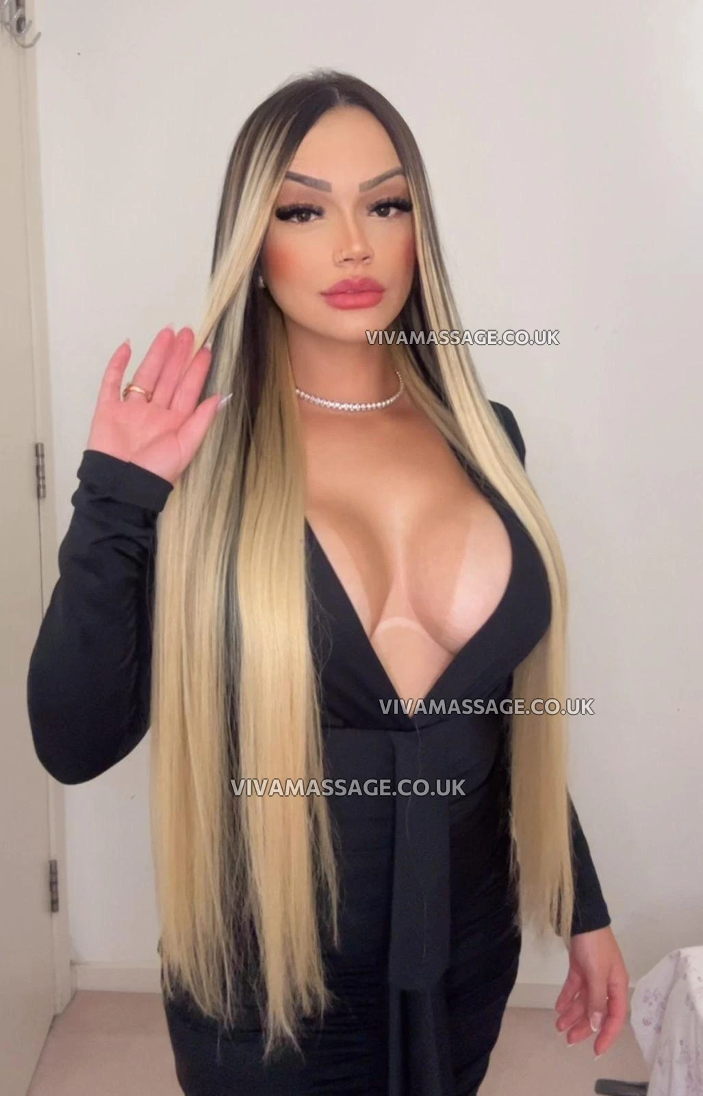 Photo 9 of GiovanaPartyGirl