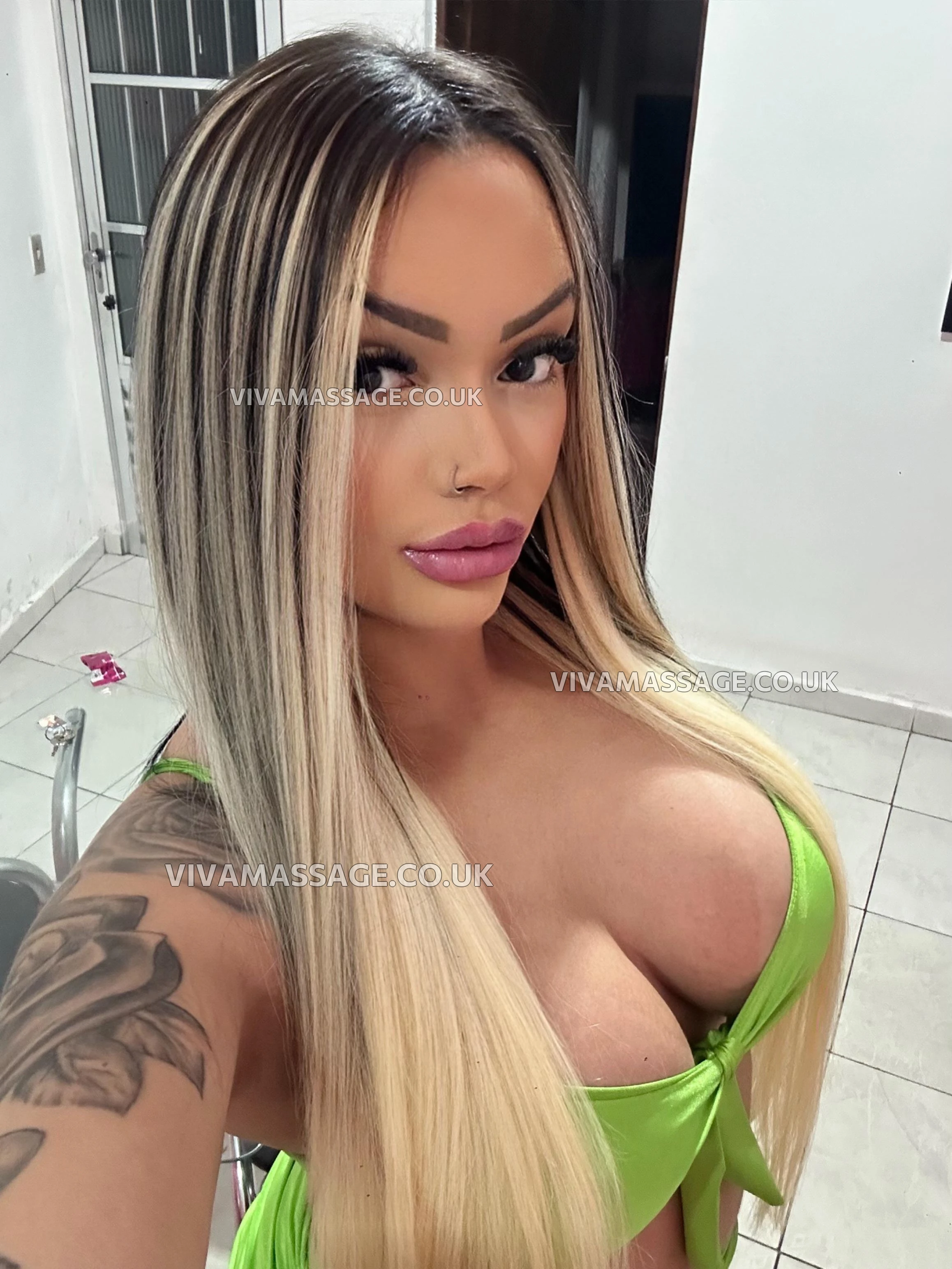 Photo 26 of GiovanaPartyGirl