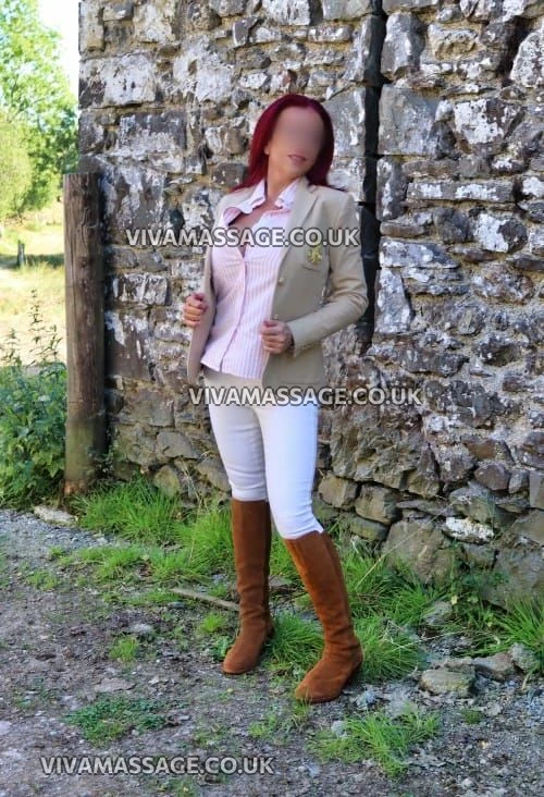 Photo 11 of British Gym Bunny