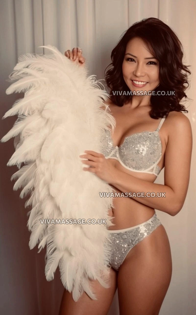 Photo 6 of Fuzzy_katdoll