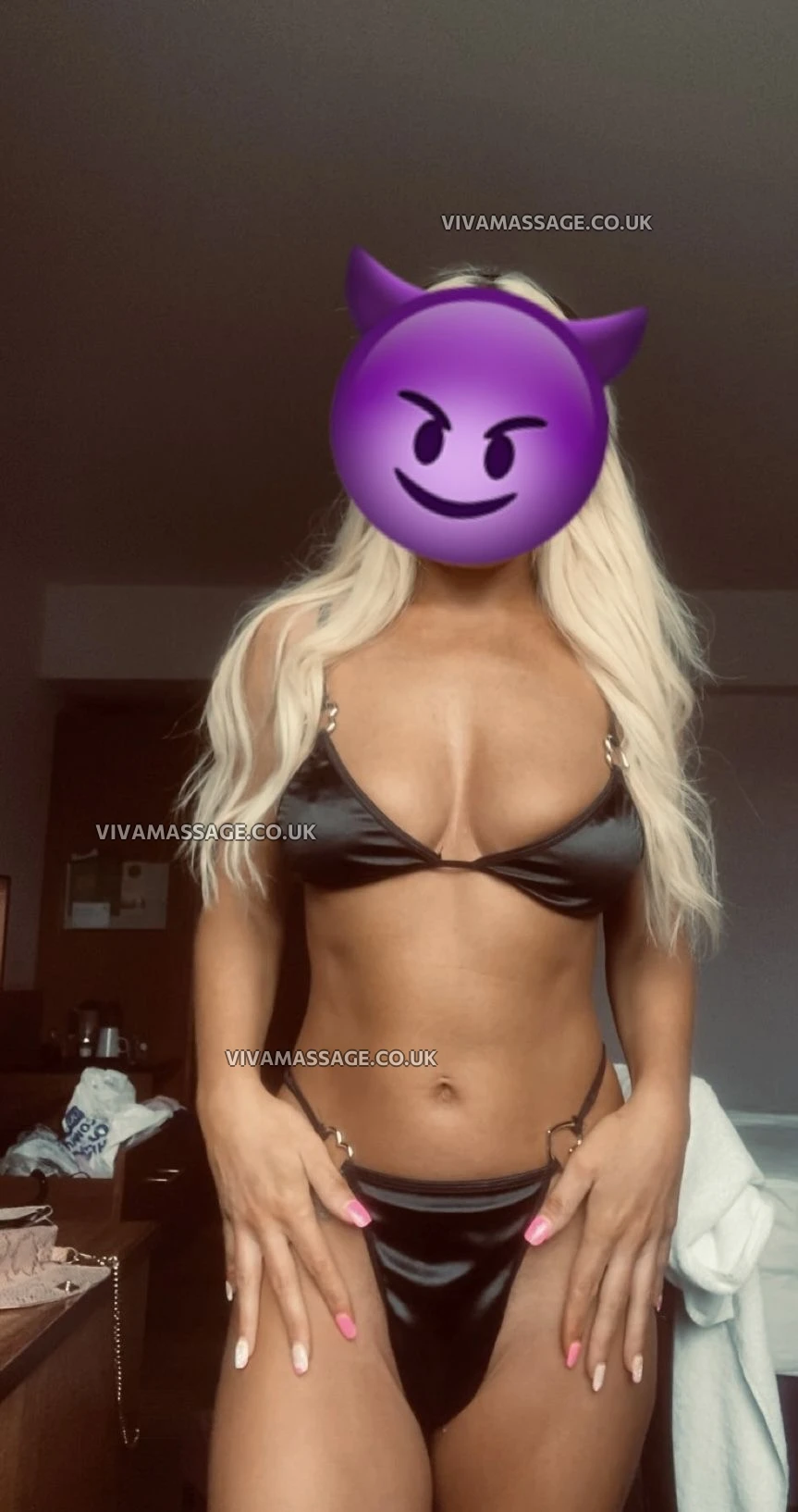 Photo 21 of MollySinn