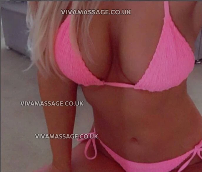 Photo 22 of MollySinn