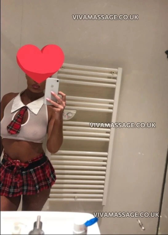 Photo 2 of MollySinn