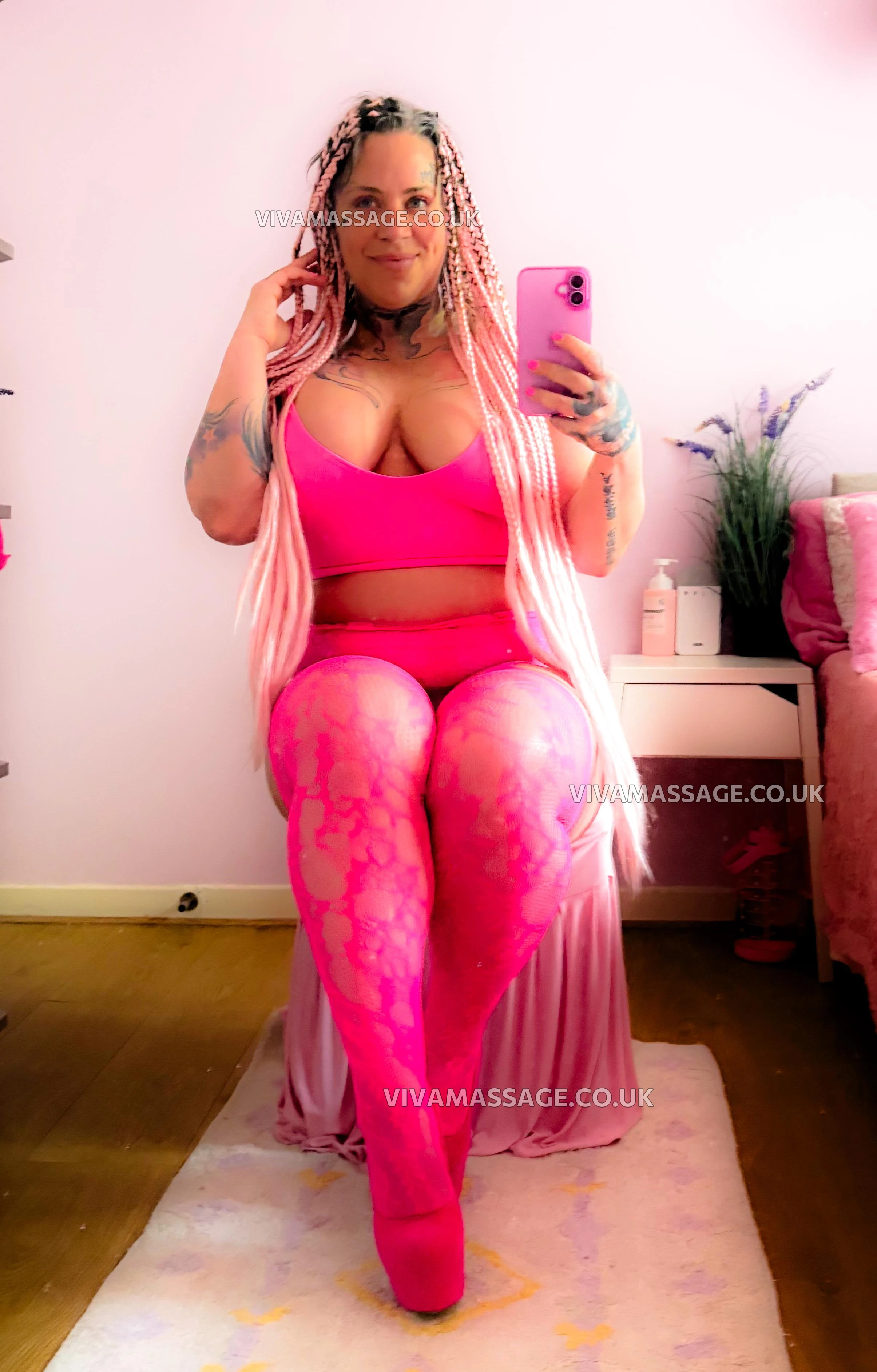 Photo 7 of ElectraPink