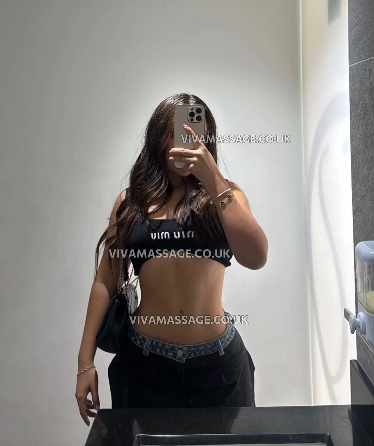 Photo 3 of LauraBrazilian2026