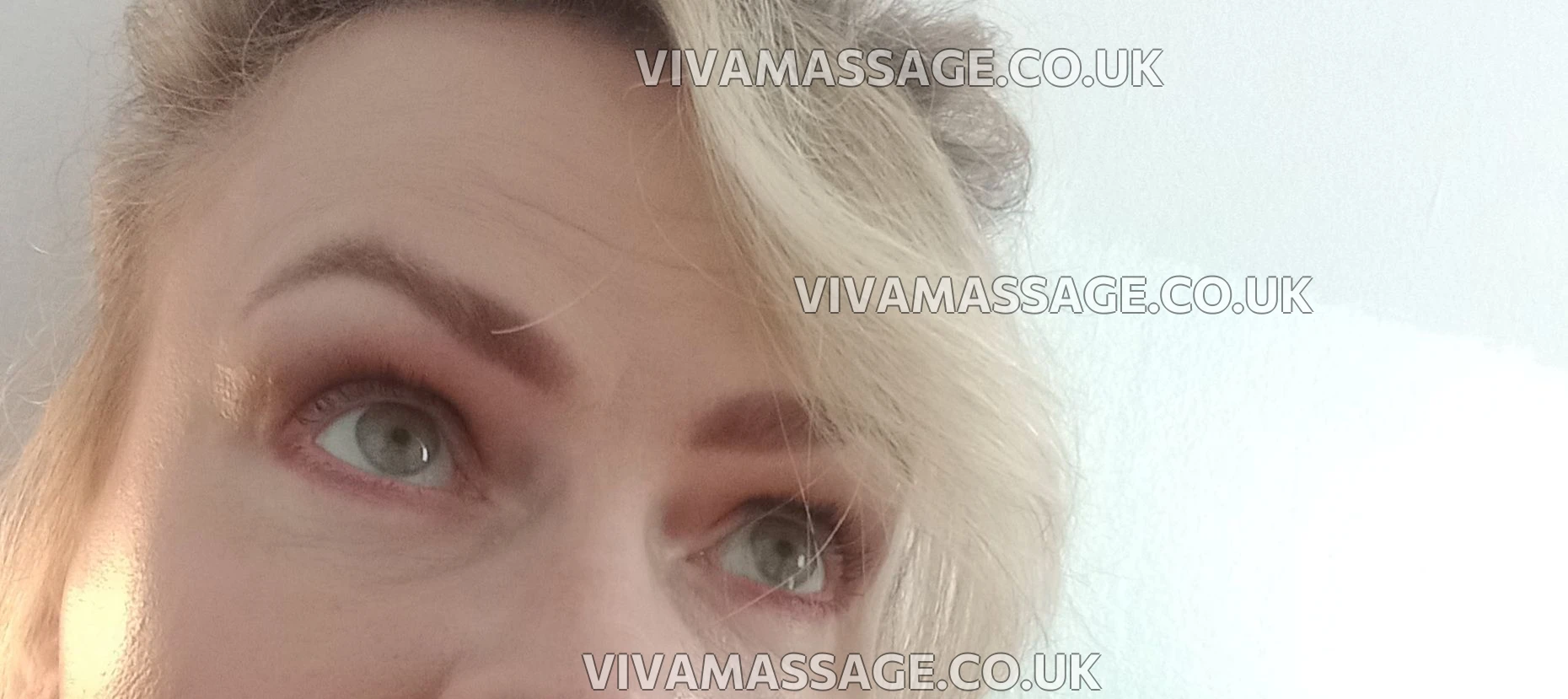 Photo 2 of Elle Bailey