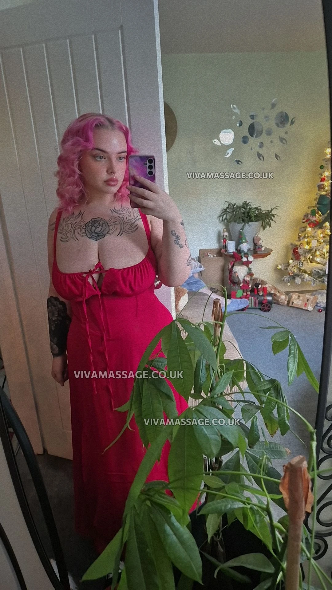 Photo 11 of ChubbyAltBabe