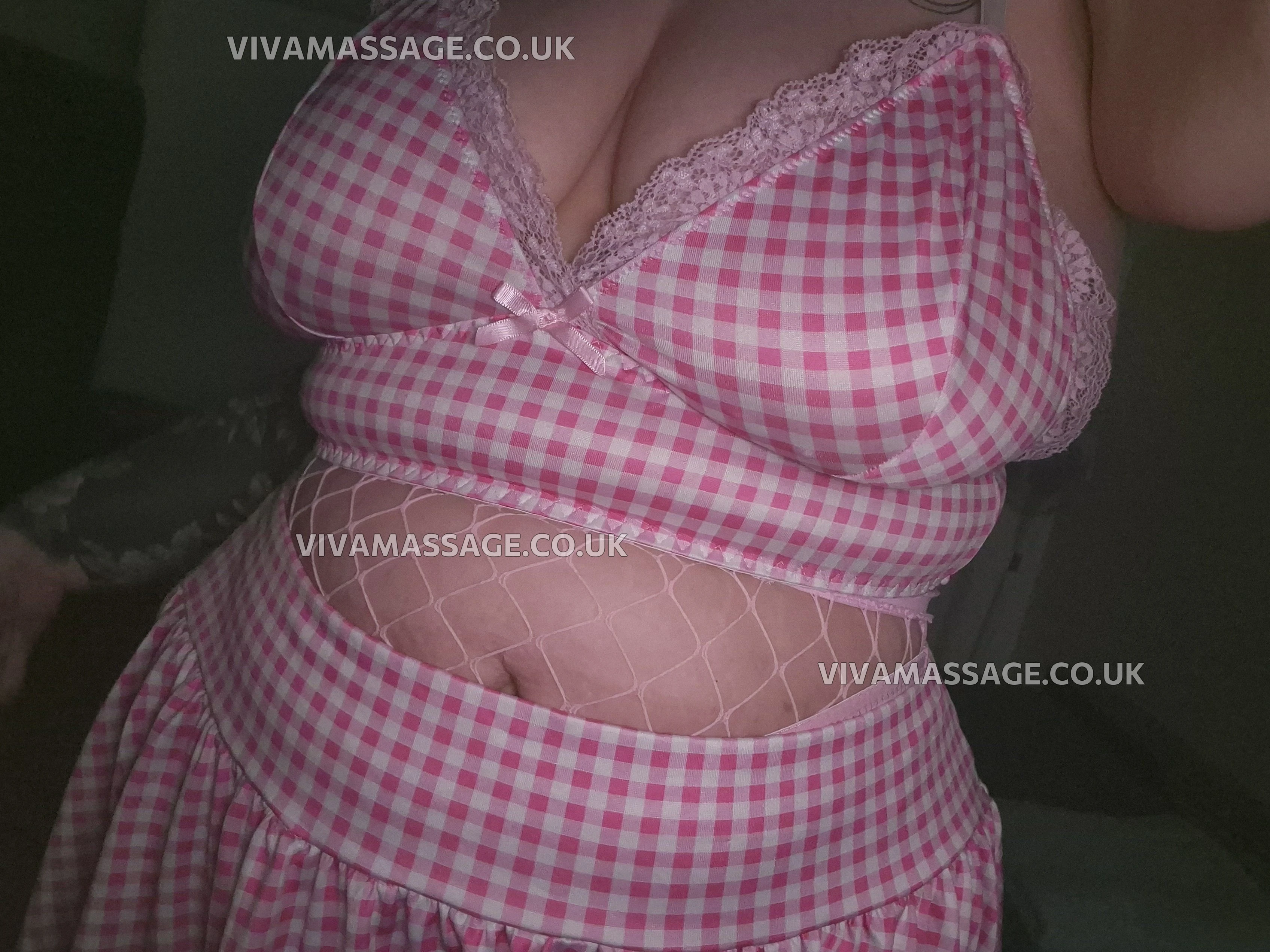 Photo 26 of ChubbyAltBabe