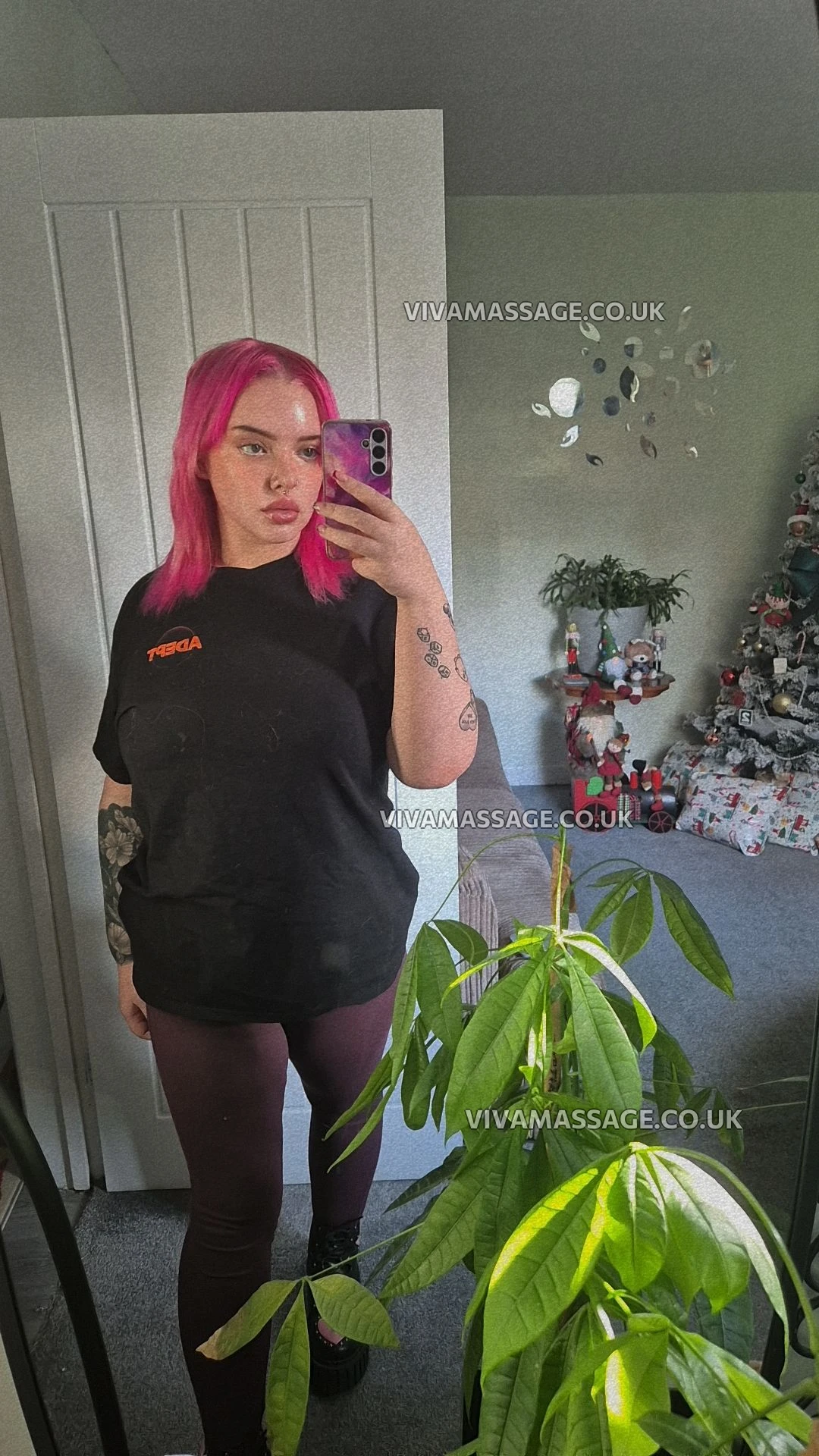 Photo 12 of ChubbyAltBabe