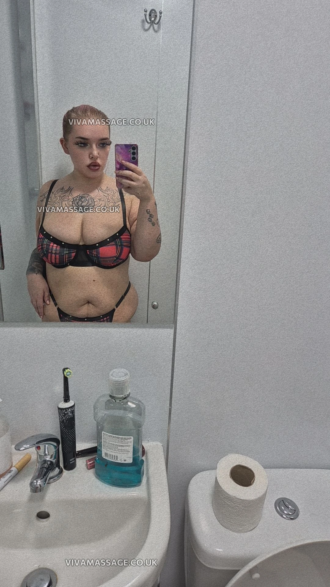 Photo 35 of ChubbyAltBabe