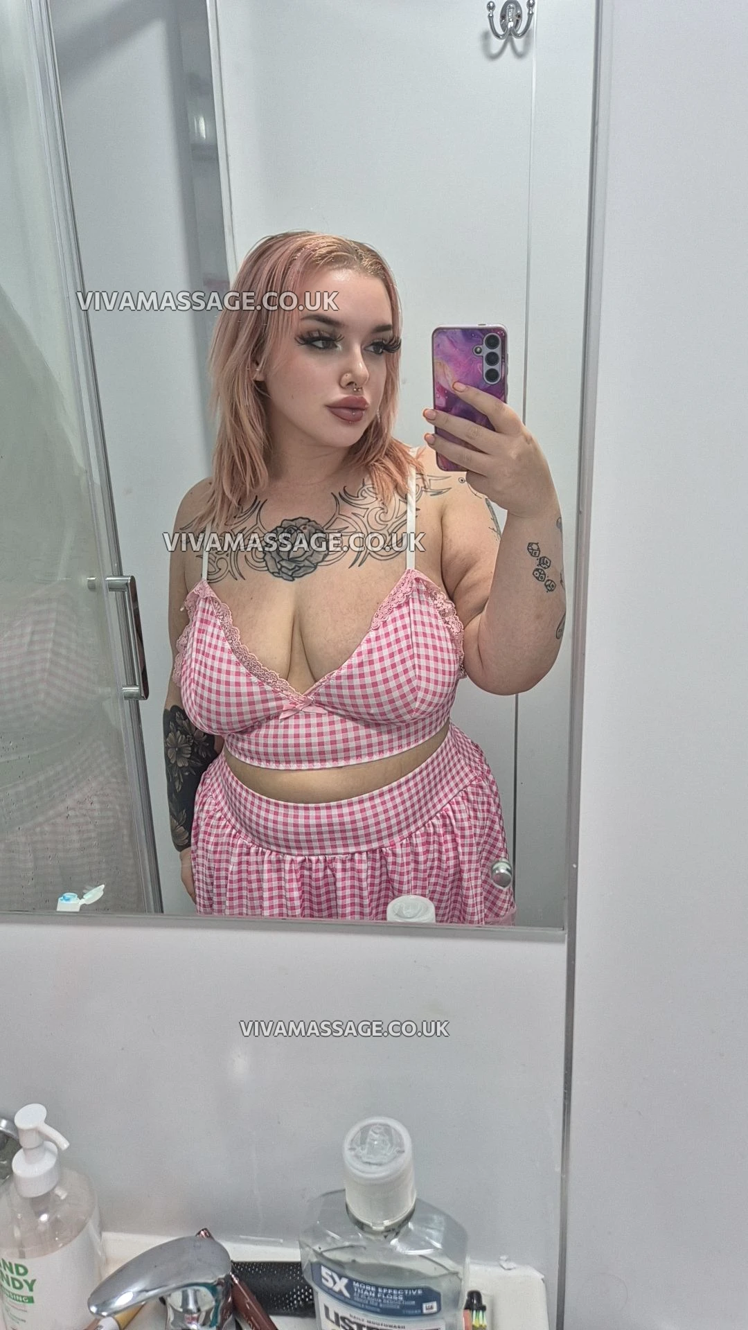 Photo 38 of ChubbyAltBabe