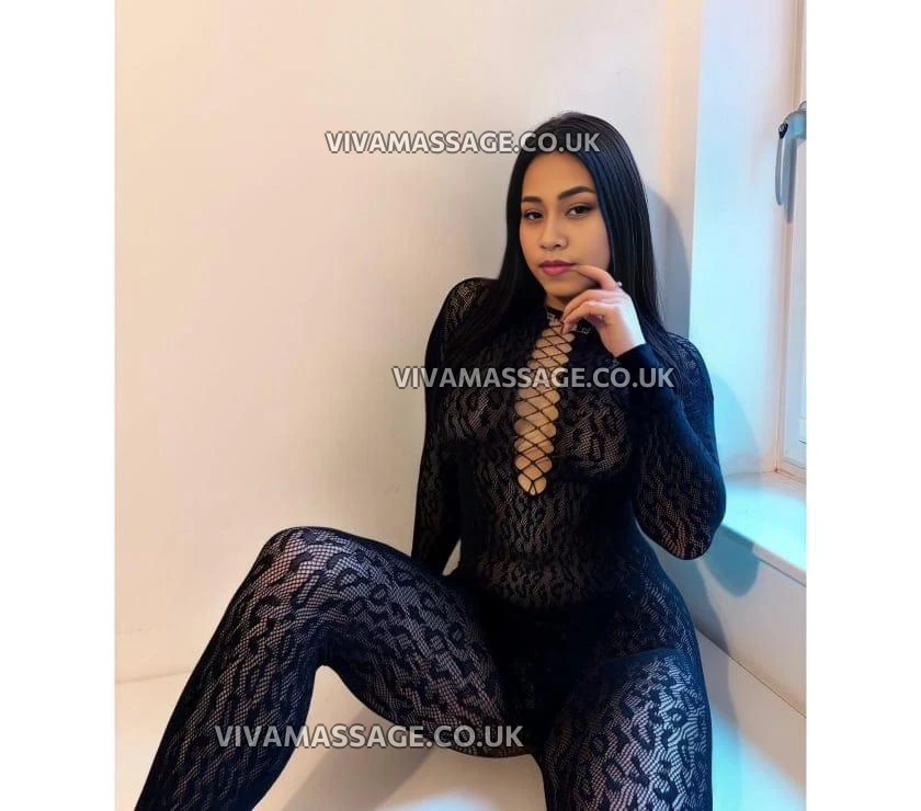 Photo 6 of Alice Trivellatto