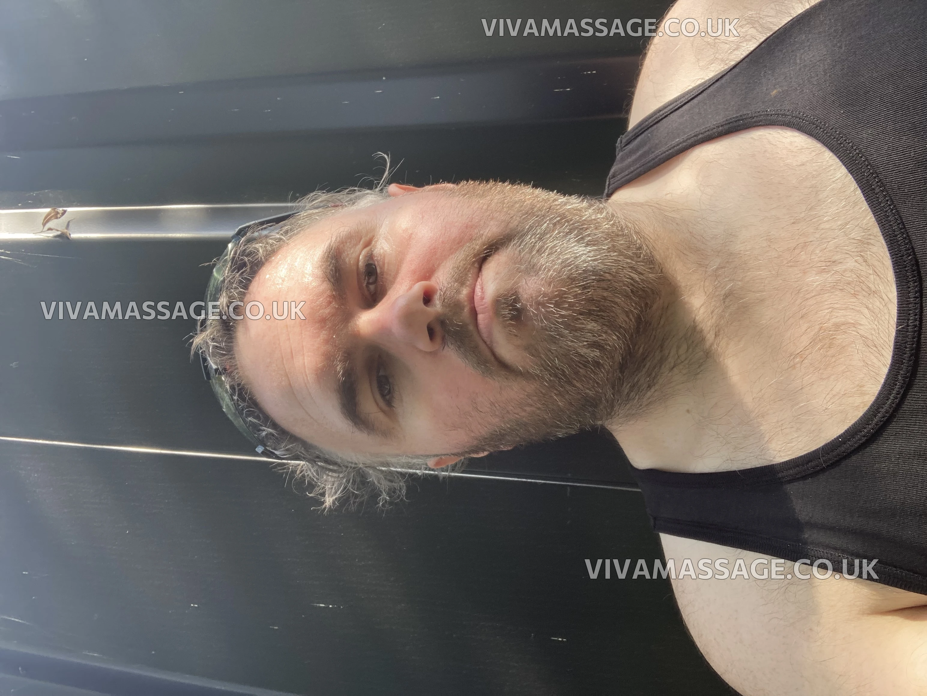 Photo 1 of Pussy licking Guy